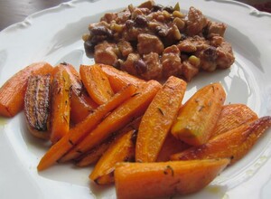 Recipe Mexican style chicken saute with grilled carrots