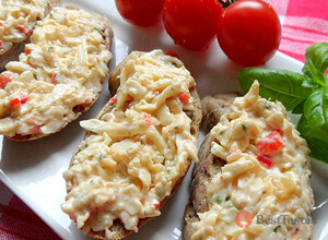 Recipe Garlic cheese spread