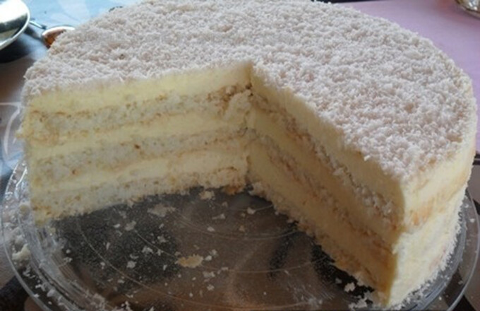 Recipe Raffaello cake ready in 30 minutes