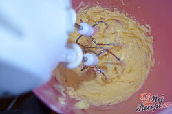 Recipe preparation Fresh orange dessert with whipped cream, step 1