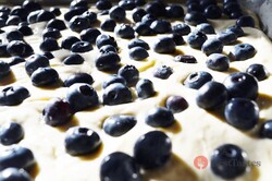 Recipe preparation Blueberry cake as soft as a cobweb, step 4