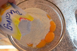 Recipe preparation Creamy ice cubes, step 3