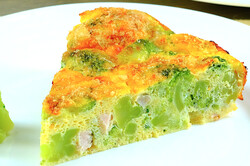Recipe preparation Fitness flourless broccoli cake, step 1