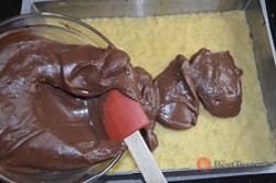 Recipe preparation Chocolate cake , step 9