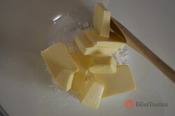 Recipe preparation Vanilla rounds glued with marmalade, step 2