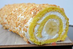 Recipe preparation The easiest and best banana roulade you, step 6