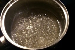 Recipe preparation Homemade fondant icing, step 1