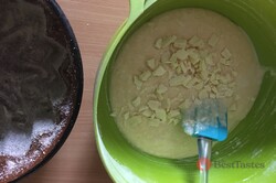 Recipe preparation Very tasty and juicy coconut raffaello pound cake, step 3