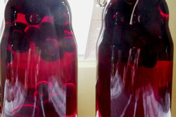 Recipe preparation Cherry homemade liqueur, step 2
