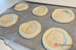 The best recipe for soft pizza dough, step 3
