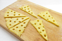 Recipe preparation Party cheese crackers made from 4 ingredients, step 4