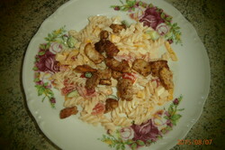 Recipe Light pasta salad with chicken and yogurt