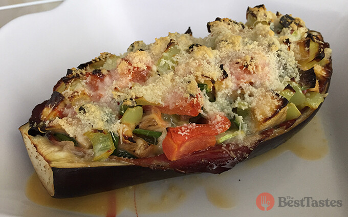 Baked eggplant with ham and parmesan - fitness recipe