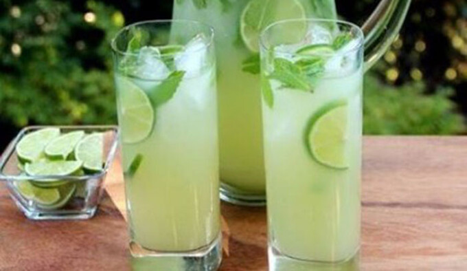 Recipe Refreshing lime lemonade