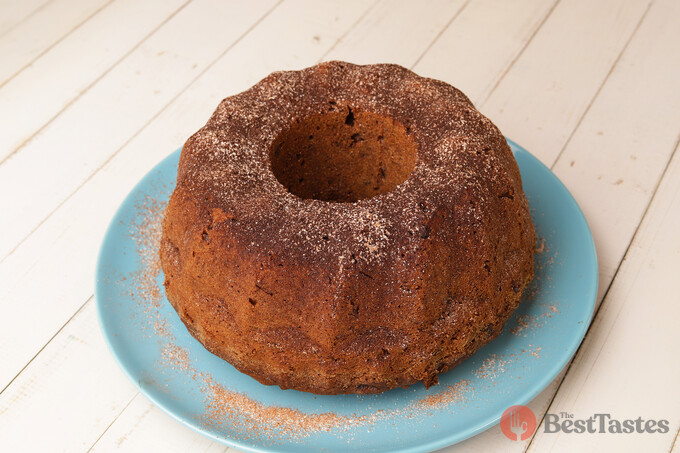 Recipe Chocolate pound cake which is soft and moist thanks to one ingredient