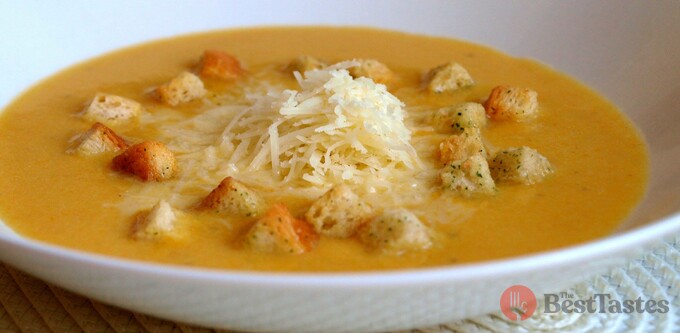 Recipe Creamy zucchini soup