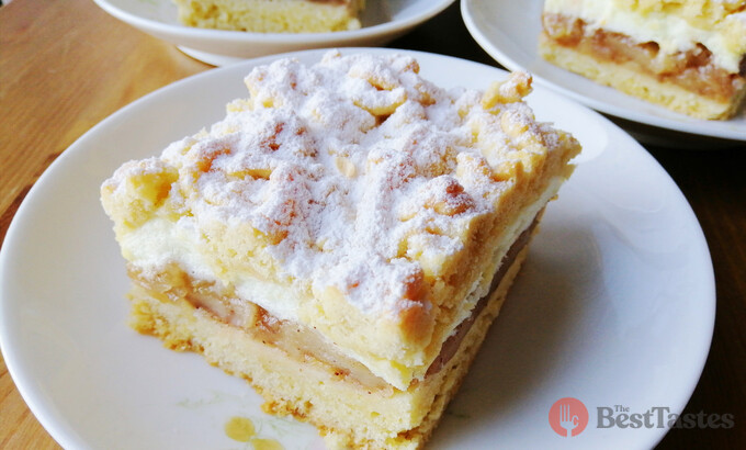Recipe Apple tornado - a fantastic grated apple cake with pudding