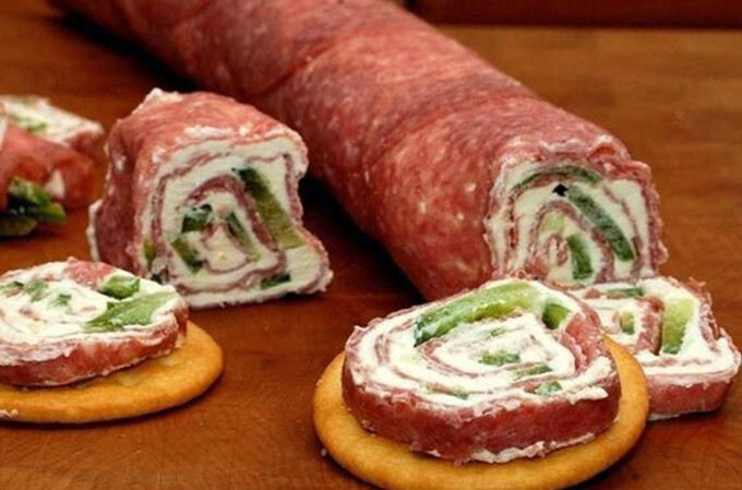 Recipe Salami canapes ready in 5 minutes