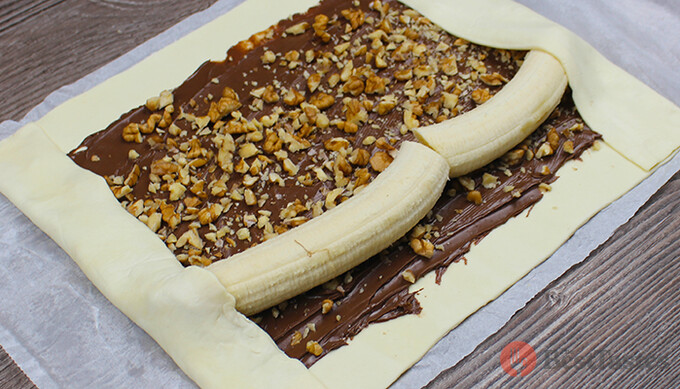 Recipe A phenomenal super quick roulade with nutella and banana