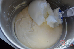 Recipe preparation Fluffy yogurt pancakes, step 1