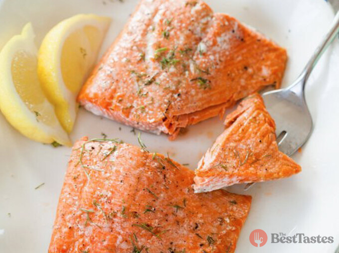 Recipe How to properly bake salmon in the oven in 5 minutes?
