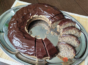 Recipe How to make a divine poppy seed pound cake with chocolate frosting in a few minutes without chaos in the kitchen
