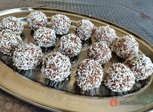 Recipe Unbaked drunken chocolate coconut balls with mascarpone that are ready in 15 minutes